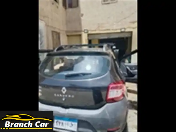 رينو سانديرو ستيبواي SUV فابريكا بالكامل - فرصة ذهبية...