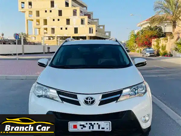 تويوتا RAV4 2015 بيضاء - بحالة ممتازة! فرصة لا تُفوّت!