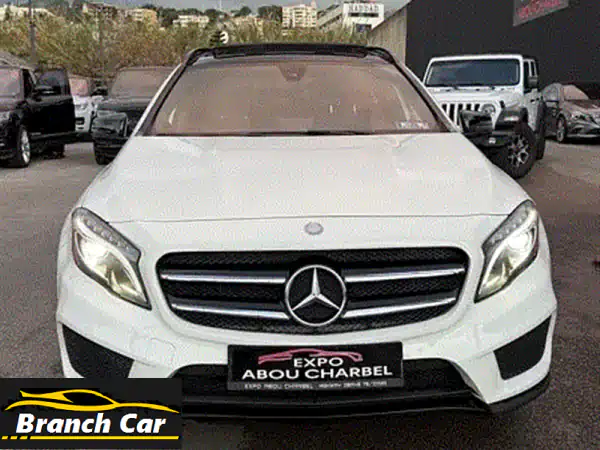 مرسيدس بنز GLA 250 4MATIC 2017 بيضاء - بحالة ممتازة! فرصة...