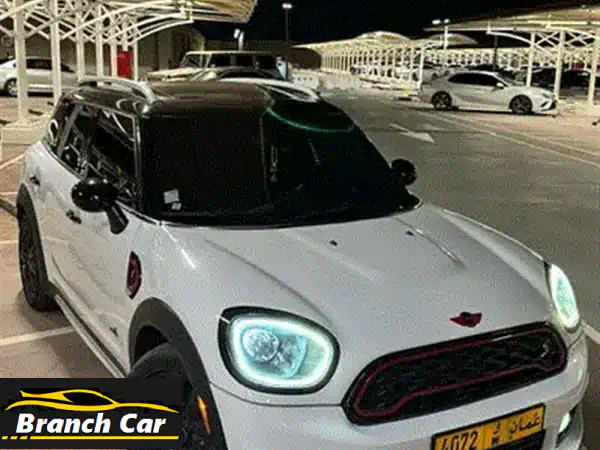 Mini Countryman 2019 رمادي - سيارة أنيقة وعملية، بحالة ممتازة!