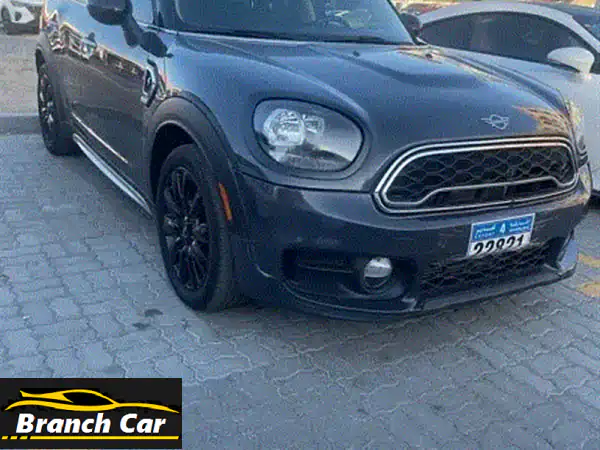 Mini Countryman 2019 رمادي - سيارة أنيقة وعملية، بحالة ممتازة!