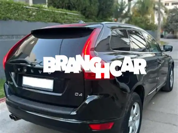 فولفو XC60 ديزل أوتوماتيك 2013 - حالة ممتازة - فاس