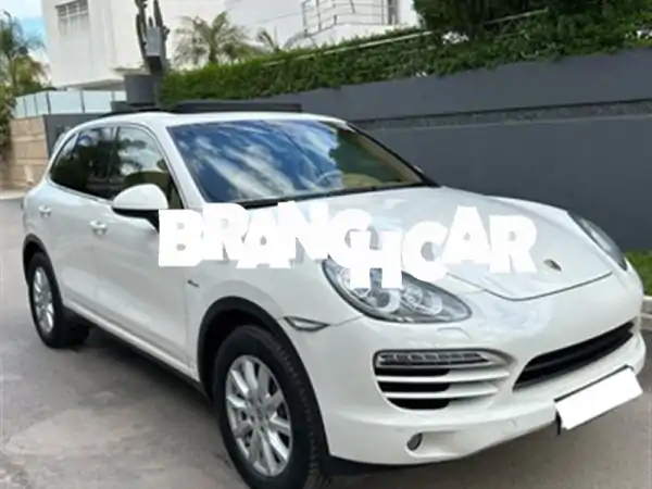 Porsche Cayenne Diesel 2012 فاخرة في فاس - فرصة لا تُفوّت!