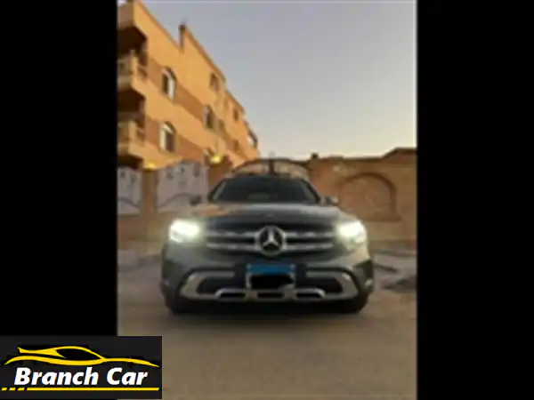 مرسيدس GLC 200 SUV 2021 - حالة ممتازة! فرصة ذهبية في الشروق