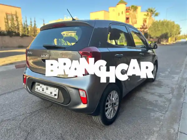 Kia Picanto Essence Automatique - صغيرة الحجم، كبيرة المزايا! (110,000 كم فقط)