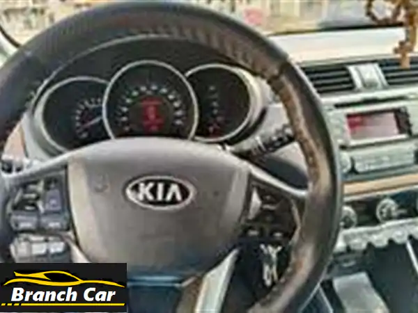 Kia Rio 2015 فابريقة بالكامل - حالة ممتازة! (138 ألف كم)