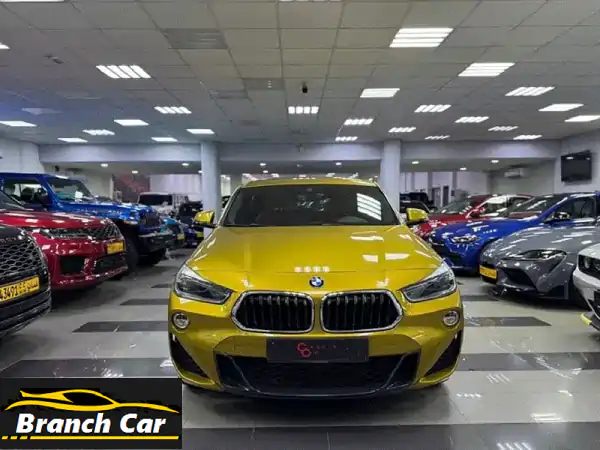 BMW X2 ذهبية 2020 - كالجديدة! (95 كم فقط!) - مسقط، عمان