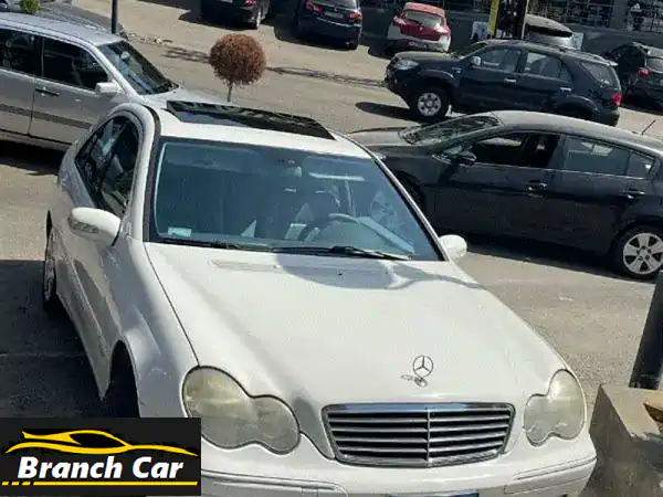 مرسيدس بنز C-Class 2003 - أنيقة وعملية بسعر لا يُصدق!