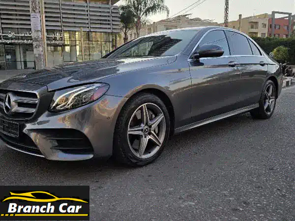 مرسيدس E300 4MATIC 2018 - كالجديدة! (مستوردة حديثًا،...