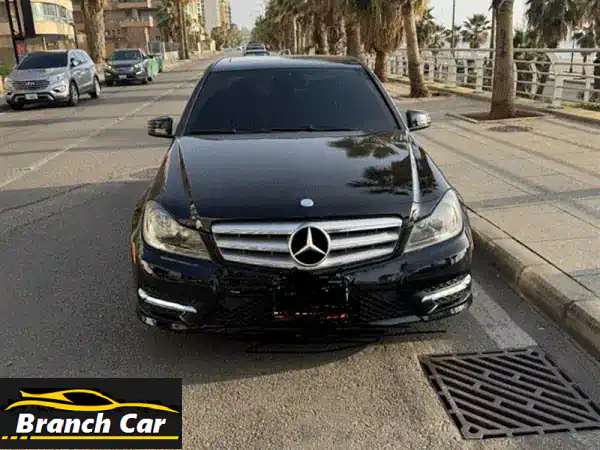 مرسيدس بنز C-Class 2012 بحالة ممتازة - فرصة لا تُفوّت!