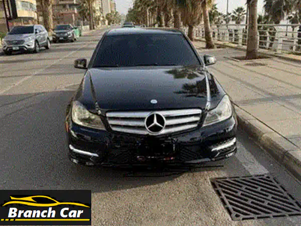 مرسيدس بنز C-Class 2012 (C250) فل أوبشن - فرصة ذهبية!