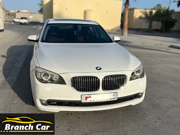 BMW 740i 2012 - فخامة ألمانية بمتناول يديك!  (سعر مغرٍ)