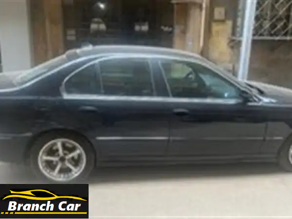BMW 523i (1998) بحالة ممتازة - فرصة لا تُفوّت!
