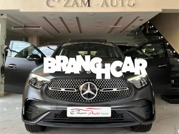 مرسيدس GLC 300 دي هايبرد - فرصة ذهبية! 2800 كم فقط - موديل 2025