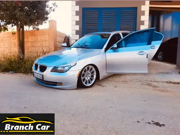 بي إم دبليو 528i موديل 2010 - بحالة ممتازة! فرصة لا تُفوّت
