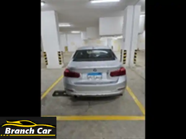 بي ام دبليو 318i F30 (2017) - حالة ممتازة! - التجمع...