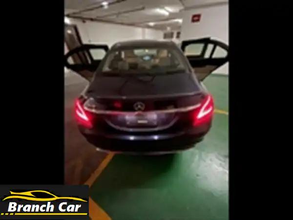 مرسيدس C 300 للبيع الشارقة