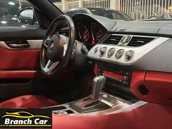 BMW Z4 2011 بحالة ممتازة - فرصة لا تُفوّت!  (الرفاع الشرقي)
