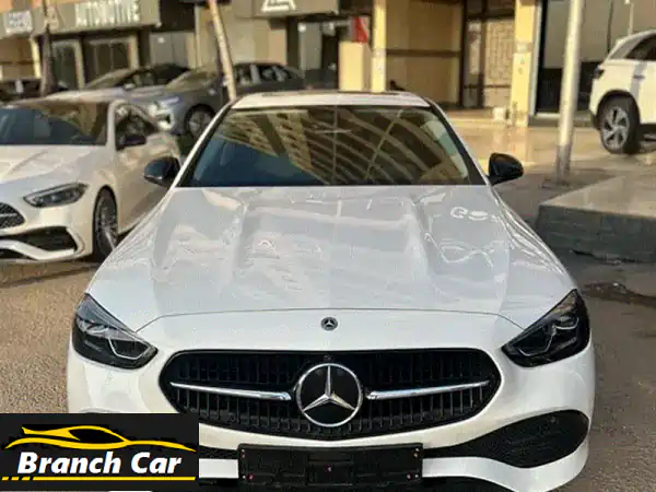 مرسيدس بنز C180 2023 -  فخامة ألمانية بلمسة عصرية! (7000...