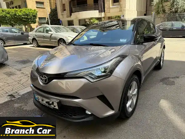 تويوتا CHR 2020 بحالة ممتازة - مالك أول - خالية من الحوادث!