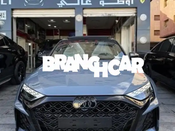 أودي RS3 2025 جديدة كلياً - فرصة ذهبية! 0 كم!