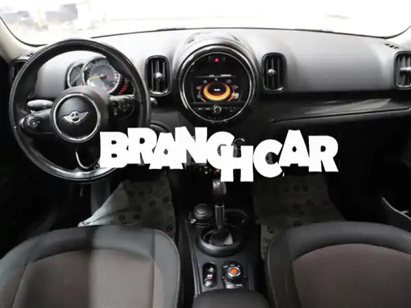 Mini Countryman ديزل أوتوماتيك - فرصة لا تُفوّت!  (مُعادلة مُمكنة)