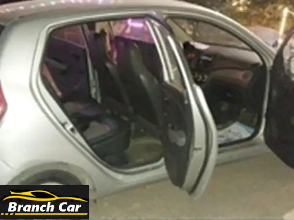 هيونداي i10 هاتشباك 2010 - بحالة ممتازة! رخصة حتى 2026...