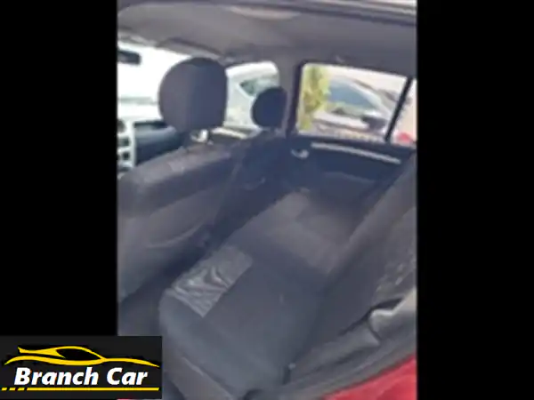 رينو سانديرو 🚗  نظيفة جداً للبيع في مصر الجديدة -...