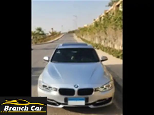 بي ام دبليو 320i سبورت لاين -  فابريكا من الداخل -  فرصة...