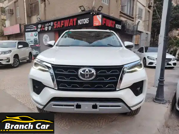 تويوتا فورتشنر 2023 V6 - سيارة دفع خلفي فارهة،  عداد 0 كم!...