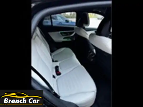 مرسيدس GLC 300 e 2024 - كالجديدة! ✨  فرصة ذهبية في الغردقة