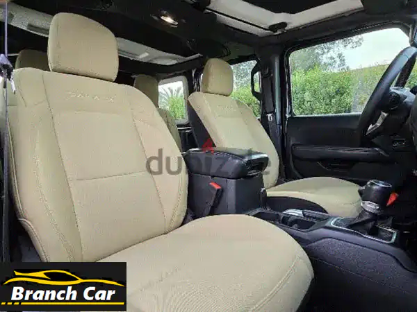 Jeep Wrangler Unlimited Sahara 2018 - كالجديدة! (83,000 كم فقط)