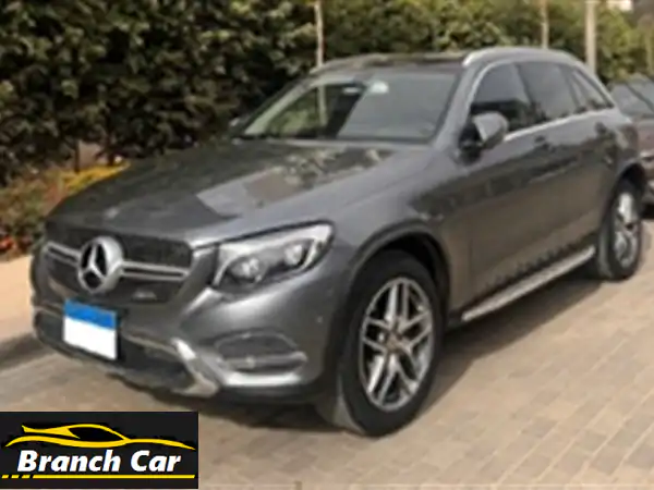 مرسيدس GLC 300 بحالة ممتازة - ملكية طبيب - قيادة يومية فقط!