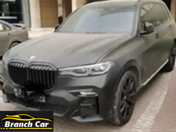بي ام دبليو X7 (BMW X7) معدلة بكيت M - فرصة ذهبية في الكويت!