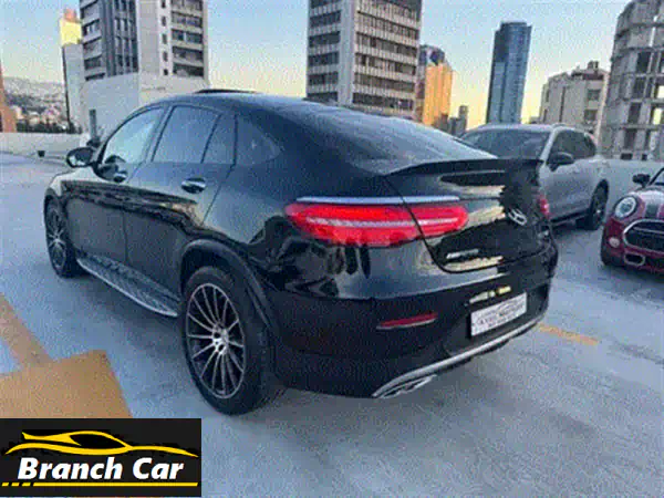 مرسيدس GLC 300 كوبيه AMG لاين 2017 - أسود على أسود (حالة ممتازة)