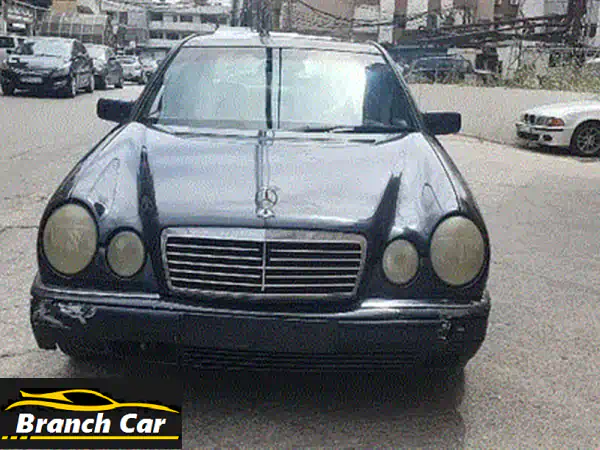 فرصة ذهبية! سيارة نيسان 2009 سوداء - قسط بلا بنك!  (دفعة أولى فقط!)