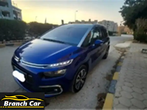 سيّارتك العائلية المثالية تنتظرك! سيتروين C4...