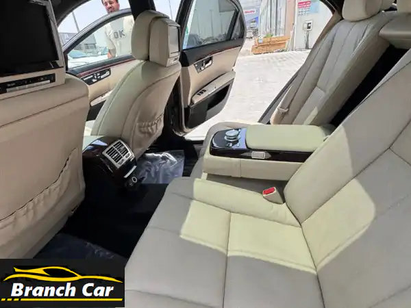 مرسيدس بنز S500 AMG 2009 بيج - فاخرة وانيقة بسعر مميز!