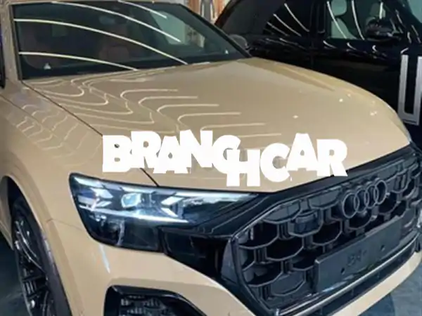 Audi SQ8 2024 بتجهيزات فاخرة في طنجة - تجربة قيادة لا تُنسى!