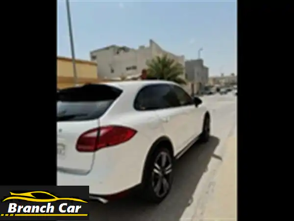 بورشه 2014 (شبه جديدة!) للبيع في المدينة المنورة - فرصة...
