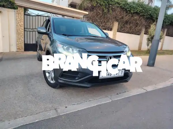 هوندا CRV ديزل 2014 - حالة ممتازة - يد أولى - 145,000 درهم