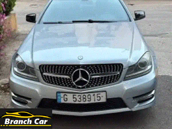 مرسيدس بنز 2015 بحالة ممتازة - فرصة لا تُفوّت!