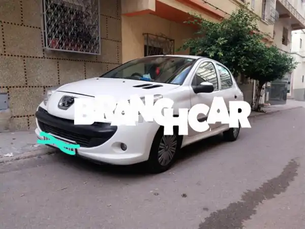 بيجو 206 اقتصادية وعملية - فرصة رائعة في طنجة!