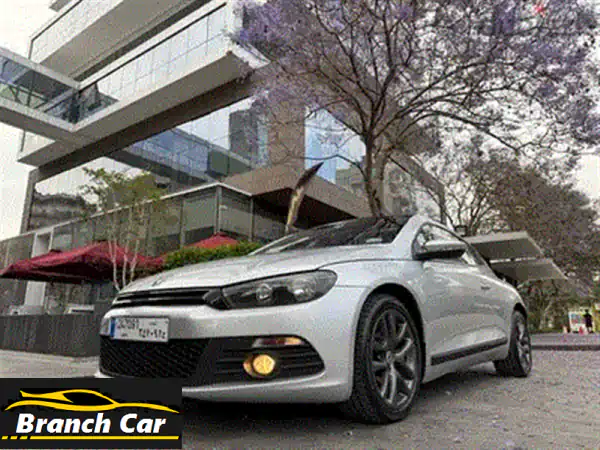 فولكس واجن Scirocco 2010 بيضاء - سيارات رياضية أنيقة للبيع!