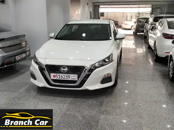 نيسان تِيمة 2021 بيضاء - بحالة ممتازة! (وكالة...