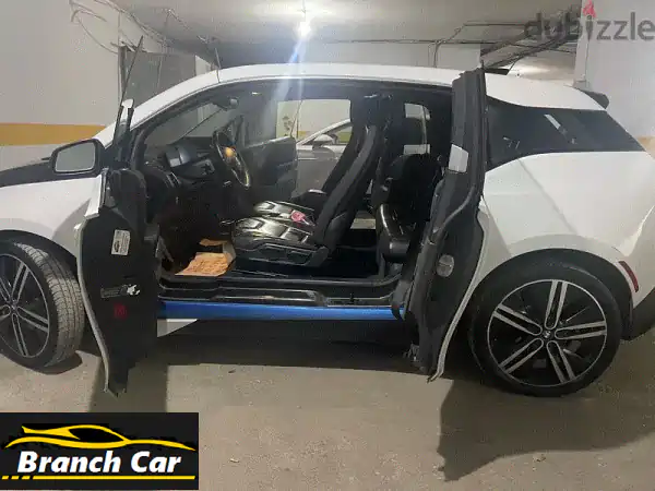 BMW i3 2015 بيضاء - حالة ممتازة! (سفر مفاجئ)