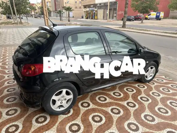 بيجو 206 بحالة ممتازة - فرصة لا تُفوّت في وجدة!