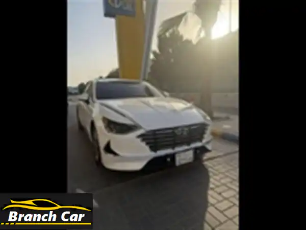 هيونداي سوناتا 20?? (حدد السنة) للبيع بالرياض -  فرصة...