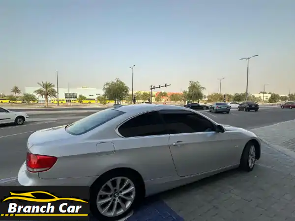بي إم دبليو 325i (6 سلندر) - نظيفة جدًا! فرصة ذهبية!