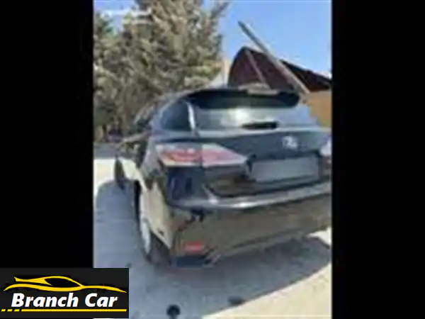 لكزس CT200h 2014 فل أوبشن بحالة ممتازة! فرصة لا تُفوّت!